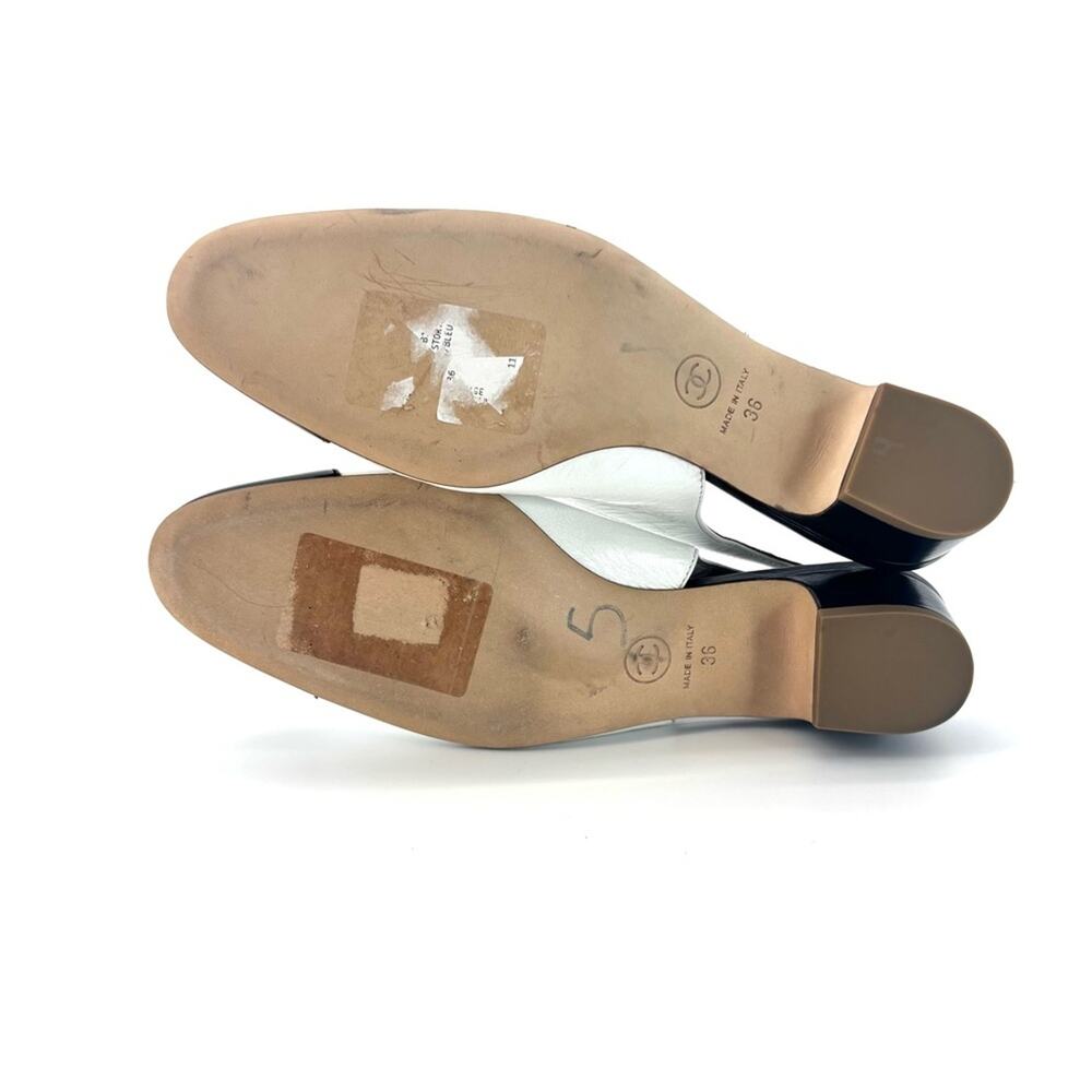 NEW Chanel Calfskin CC Logo Cap Toe White Dark Navy Slingback Low Heel Pumps 36 - Picture 8 of 9